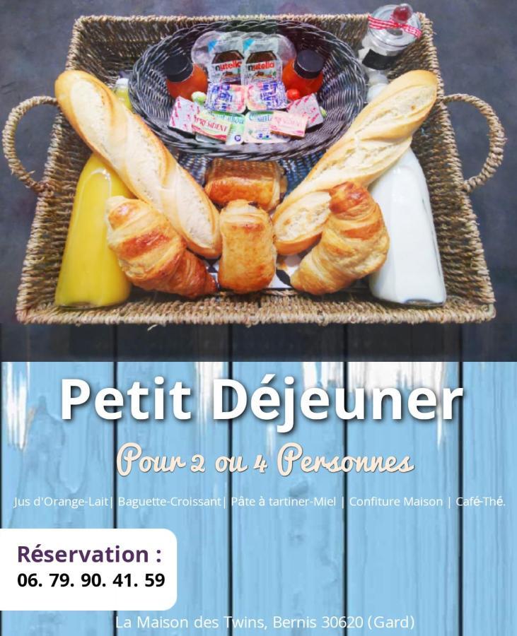 Gites Avec Grande Piscine Et Sa Terrasse Privative Bernis Екстериор снимка